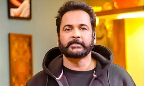 തെ​ലു​ങ്ക് ന​ട​ൻ ശി​വാ​ജി