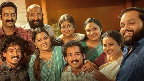 'മോഹിനിയാട്ട'ത്തിലെ വീഡിയോ ​ഗാനത്തിന്റെ പോസ്റ്റർ