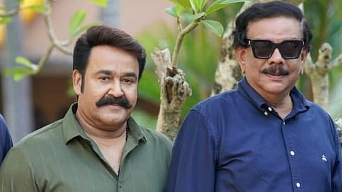 നൂറാം ചിത്രത്തിന്റെ പ്രഖ്യാപനവേളയിൽ മോഹൻലാലിനൊപ്പം പ്രിയദർശൻ