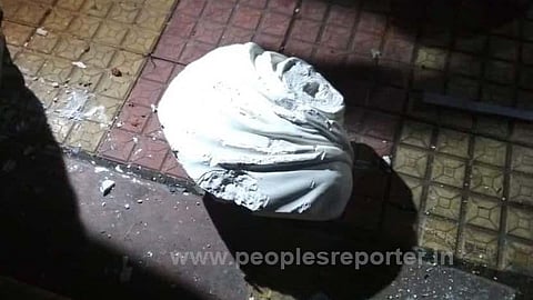 কলকাতায় ভাঙা হল বিদ্যাসাগরের মূর্তি 