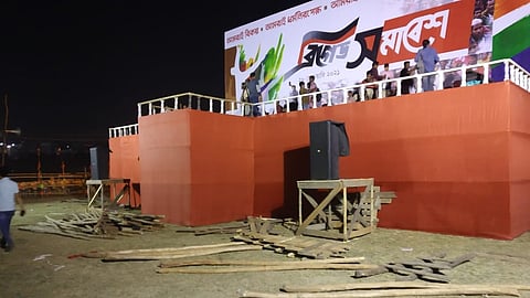 মূল মঞ্চের কাজ প্রায় শেষ