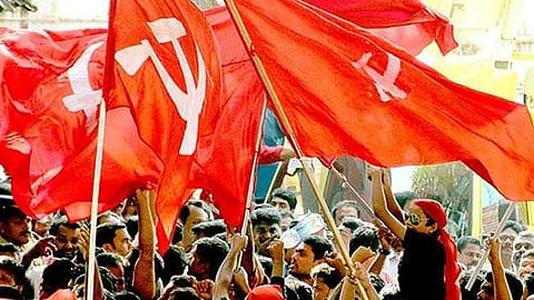 Kerala Poll 21: কঠিন শব্দ নয়, সহজ ভাষায় মানুষের সঙ্গে আলাপচারিতার নির্দেশ CPIM কোল্লাম জেলা কমিটির