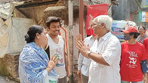 ১০৬ নম্বর ওয়ার্ডে প্রচারে সুজন চক্রবর্তী