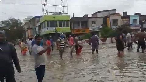 দীঘায় প্রবল জলোচ্ছ্বাস