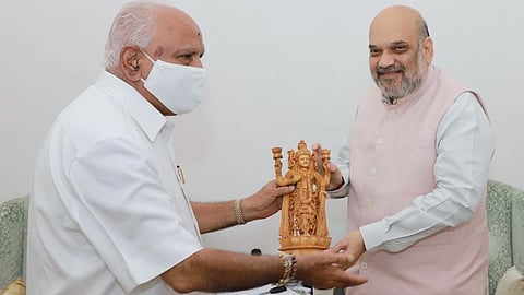 স্বরাষ্ট্রমন্ত্রী অমিত শাহের সঙ্গে মুখ্যমন্ত্রী বি এস ইয়েদুরিয়াপ্পা