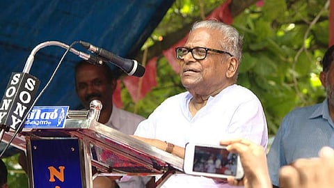 ভি এস অচ্যুতানন্দন