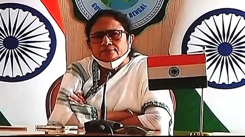 সাংবাদিক সম্মেলনে মুখ্যমন্ত্রী মমতা বন্দ্যোপাধ্যায় 