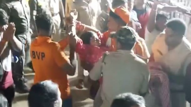 পুরীর গুন্ডিচা মন্দিরের কাছে পদপিষ্ট হয়ে মৃত ৩