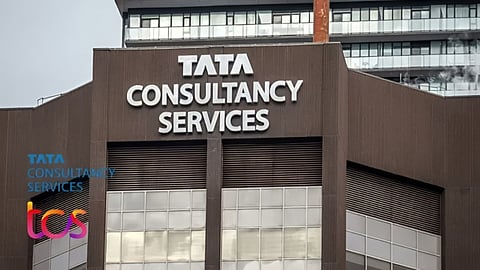 TCS Lay Off: ১২,০০০ কর্মী ছাঁটাই রুখতে ১৯ আগস্ট দেশজুড়ে টিসিএস দপ্তরের সামনে প্রতিবাদের ডাক সিটুর