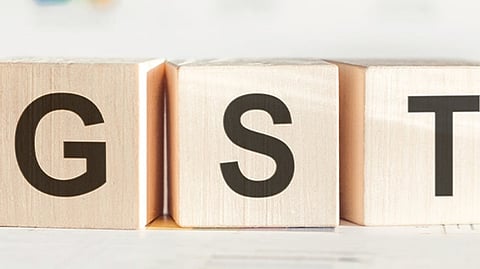 GST: আজ থেকে কার্যকর নতুন জিএসটি! সস্তা হচ্ছে দুধ-চিনি, দাম বাড়ছে গাড়ির, তালিকা একনজরে