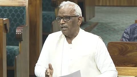 লোকসভায় বক্তব্য রাখছেন সিপিআইএম সাংসদ অমরা রাম