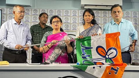 তৃণমূলে যোগ দিলেন ক্রীড়াবিদ স্বপ্না বর্মণ