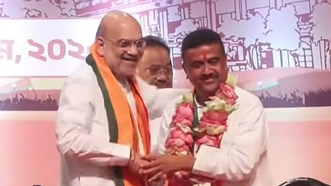 মুখ্যমন্ত্রী হিসেবে শুভেন্দু অধিকারীর নাম ঘোষণা করলেন স্বরাষ্ট্রমন্ত্রী অমিত শাহ 