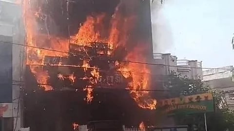 লখনৌ অগ্নিকান্ড 