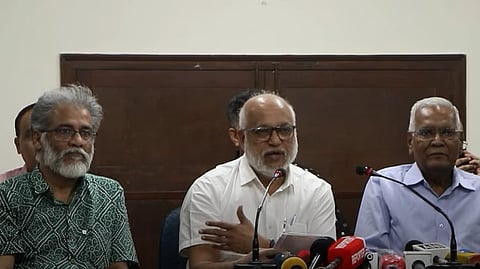 সাংবাদিক সম্মেলনে বাম নেতৃত্ব