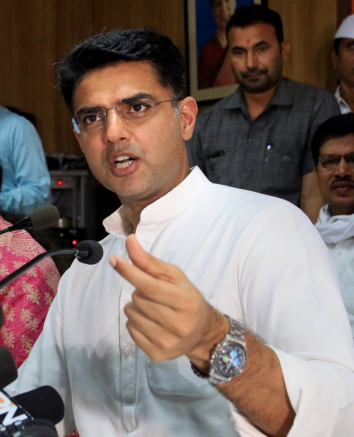 ಜನಸಾಮಾನ್ಯರ ನಡುವೆ ಬೆರೆಯಿರಿ: ಕಾರ್ಯಕರ್ತರಿಗೆ ಸಚಿನ್ ಪೈಲಟ್ ಕರೆ