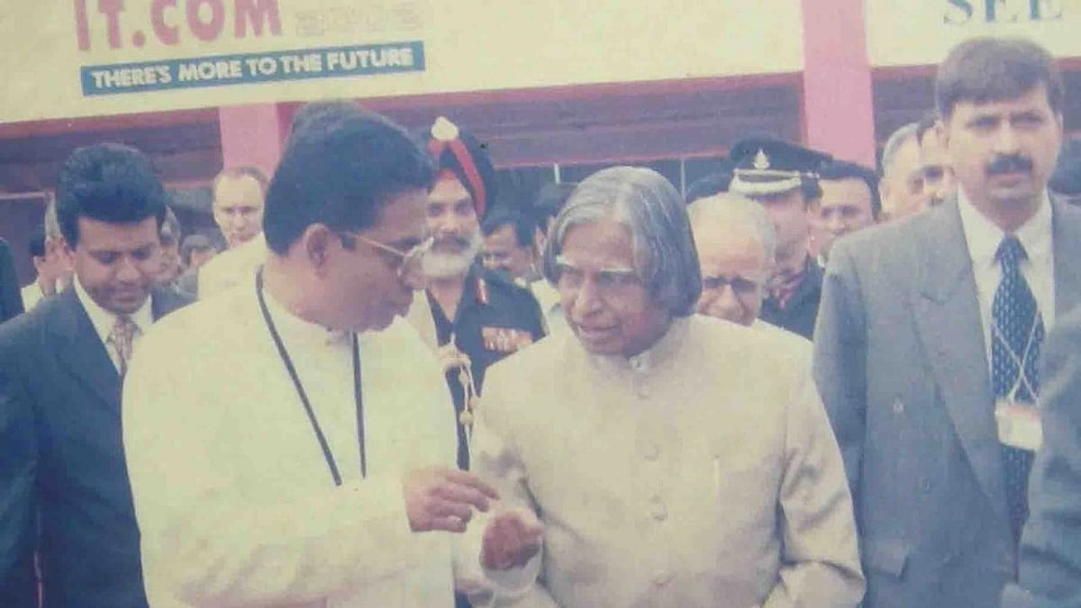 ಶುದ್ಧಹಸ್ತದ ರಾಜಕಾರಣಿ ಇನಾಮದಾರ