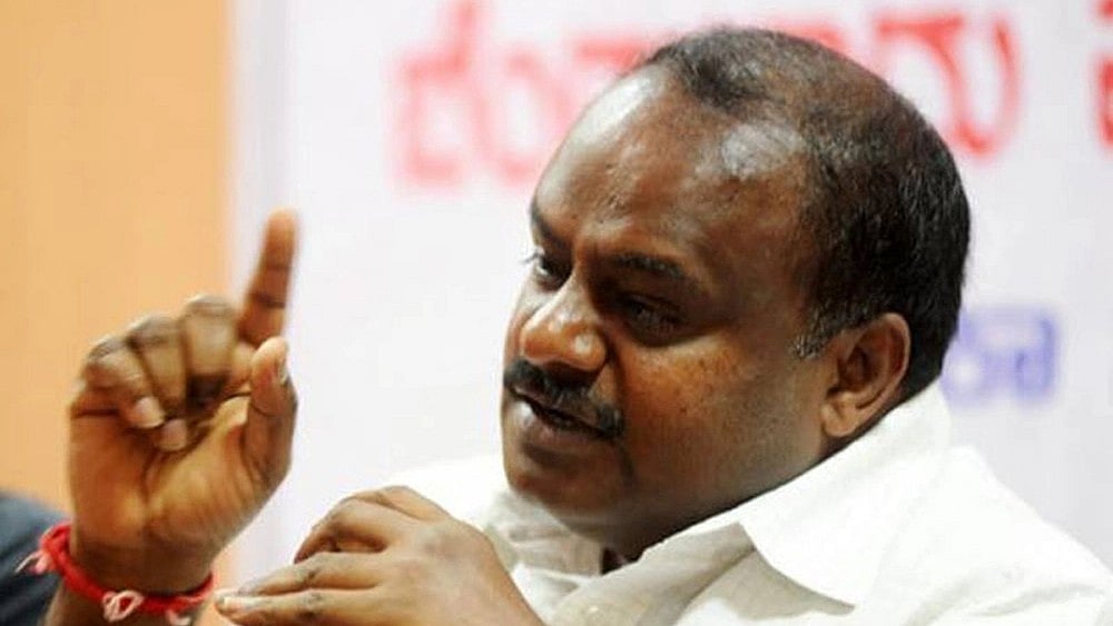 ಮೋದಿ ಮುಖ ನೋಡಿ ವೋಟು ಕೊಡಬೇಕಾ?: ಎಚ್‌ಡಿಕೆ ಪ್ರಶ್ನೆ