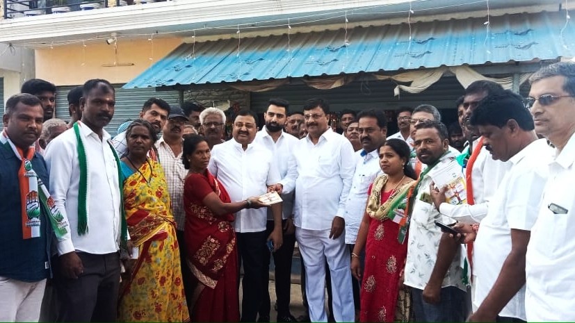 ಜನಪರ ಆಡಳಿತಕ್ಕಾಗಿ ಕಾಂಗ್ರೆಸ್ ಬೆಂಬಲಿಸಿ: 
ಪಿ.ಎಂ.ನರೇಂದ್ರಸ್ವಾಮಿ