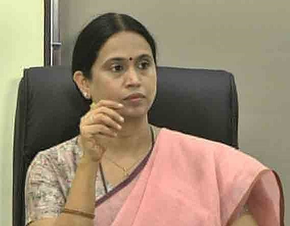 ಅಂಗನವಾಡಿಗಳಲ್ಲೇ ಎಲ್‌ಕೆಜಿ | ಕೇಂದ್ರದ ಜತೆ ಚರ್ಚೆ: ಲಕ್ಷ್ಮಿ ಹೆಬ್ಬಾಳ್ಕರ