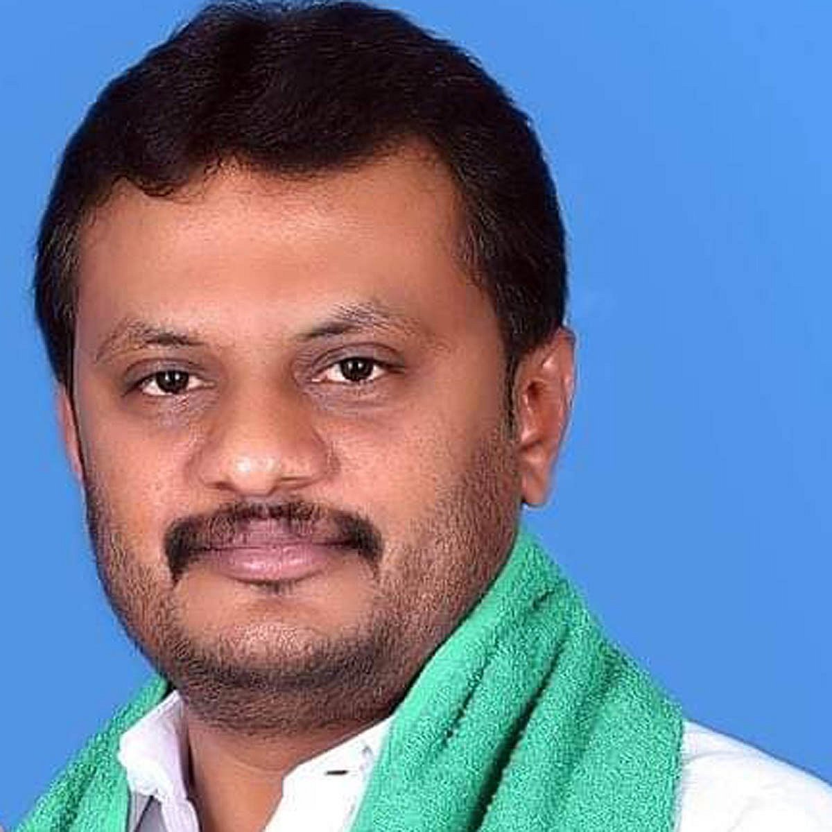 ಚನ್ನಗಿರಿ: ಮಾಡಾಳ್ ಕುಟುಂಬ ಬಿಟ್ಟು ‘ಕೈ’ ಹಿಡಿದ ಮತದಾರ, ಬಸವರಾಜು ವಿ. ಶಿವಗಂಗಾ ಗೆಲುವು