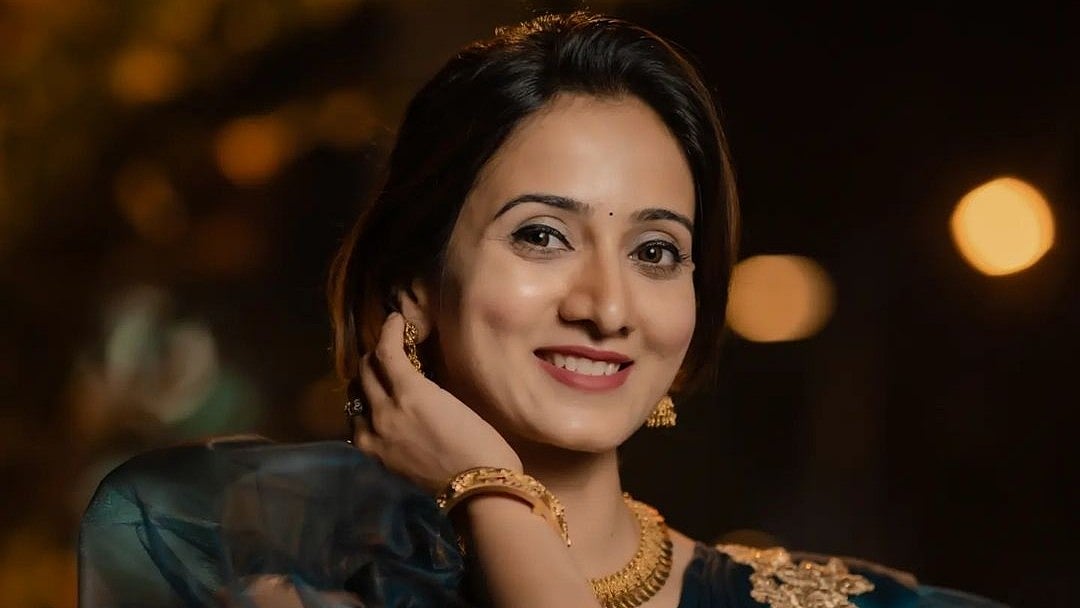 ಬೇರನೊಂದಿಗೆ ಬಂದ ವಿನು ಬಳಂಜ