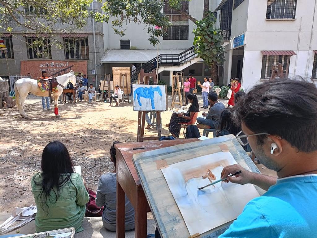 ಕಲೆ | ಕುದುರೆ ಮಾಡಲಿಂಗ್ ಪ್ರಸಂಗ...