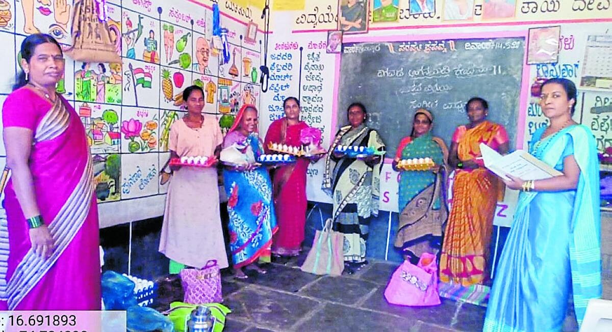 ಅಂಗನವಾಡಿ ಕೇಂದ್ರಗಳ ಕಾರ್ಯಕರ್ತೆಯರಿಗೆ ಮೊಟ್ಟೆ ಸಾಲದ ಹೊರೆ