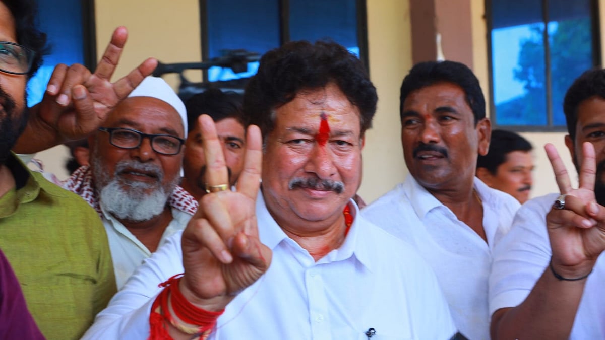 ವಿಜಯನಗರ |ಗವಿಯಪ್ಪ ಭಾರಿ ಅಂತರದ ಗೆಲುವು: ಸಚಿವ ಸಿಂಗ್‌ ಪುತ್ರಗೆ ಮುಖಭಂಗ 

