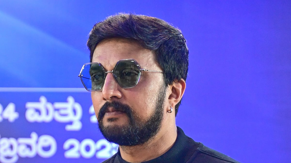 ಅತಿಥಿಗಳಿಗೆ ಕೈಯಾರೇ ಅಡುಗೆ ಮಾಡಿ ಬಡಿಸುವ ಕಿಚ್ಚನ ಕಿಚನ್ ಗುಟ್ಟು