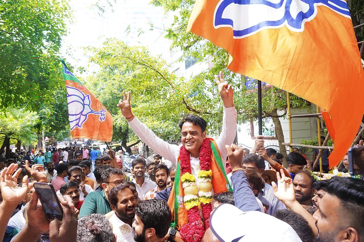 ಅಶ್ವತ್ಥನಾರಾಯಣ ಪುನರಾಯ್ಕೆ: ಕಾರ್ಯಕರ್ತರ ಸಂಭ್ರಮ