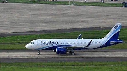 IndiGo Crisis: ಪೈಲಟ್‌ಗಳ ರಜಾ ನಿಯಮ ಸಡಿಲಿಸಿದ ಡಿಜಿಸಿಎ