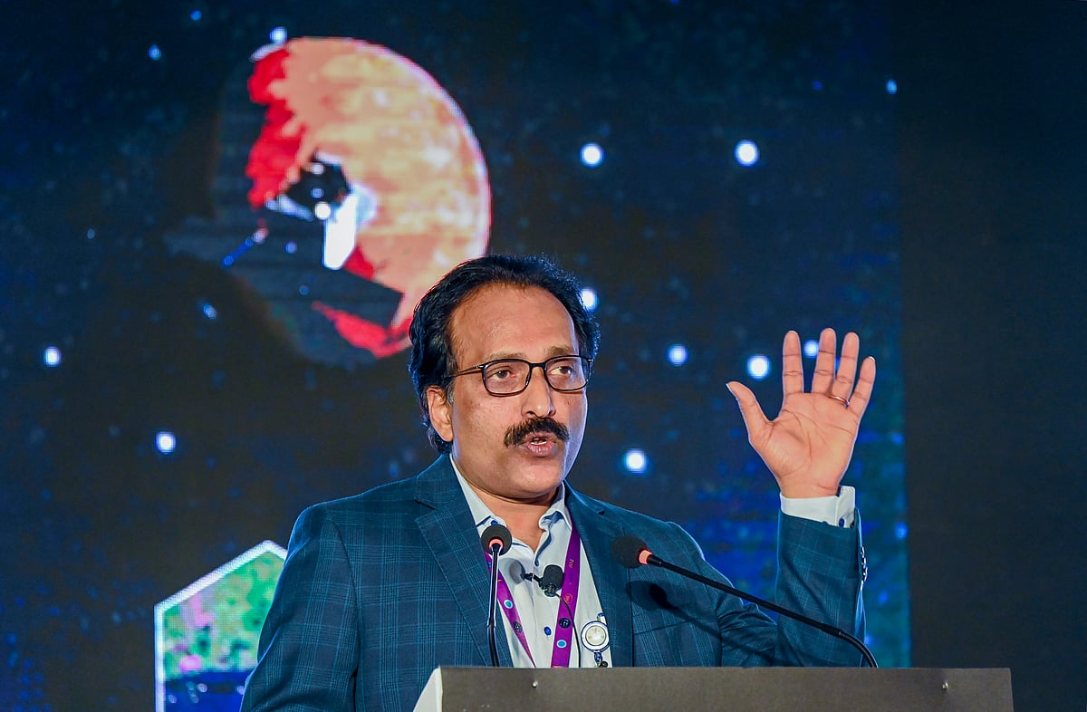 ಇನ್ನೂ ಸಾಧಿಸುತ್ತೇವೆ: ವಿಜ್ಞಾನಿಗಳ ಹರ್ಷ- ಮುಗಿಲು ಮುಟ್ಟಿದ ಸಂಭ್ರಮ