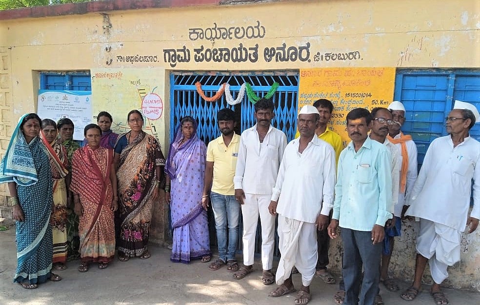 ಅಫಜಲಪುರ: ಕೆಲಸಕ್ಕಾಗಿ ಗ್ರಾ.ಪಂ.ಗೆ ಕೂಲಿಕಾರರ ಮುತ್ತಿಗೆ  