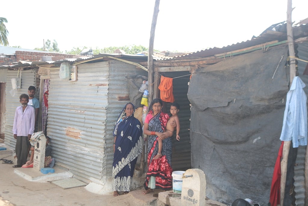 ಪ್ರವಾಹ ಸಂತ್ರಸ್ತರ ಪರದಾಟ: ‘ಬಾಡಿಗಿ ಮನ್ಯಾಗ ಮಗಳ ಬಾಣಂತನ ಮಾಡಬೇಕಾಗೇತ್ರಿ’