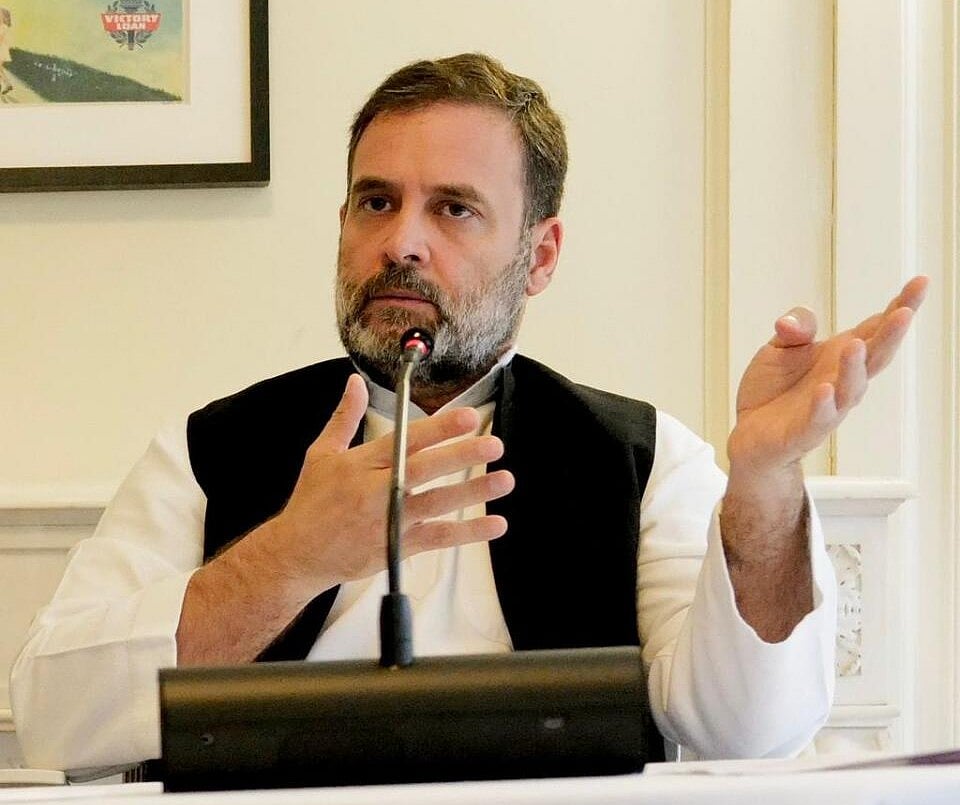 ಸರ್ಕಾರಿ ಸ್ವಾಮ್ಯದ ಕಂಪನಿಗಳಲ್ಲಿ 2 ಲಕ್ಷಕ್ಕೂ ಅಧಿಕ ಉದ್ಯೋಗ ಕಡಿತ: ರಾಹುಲ್ ಗಾಂಧಿ