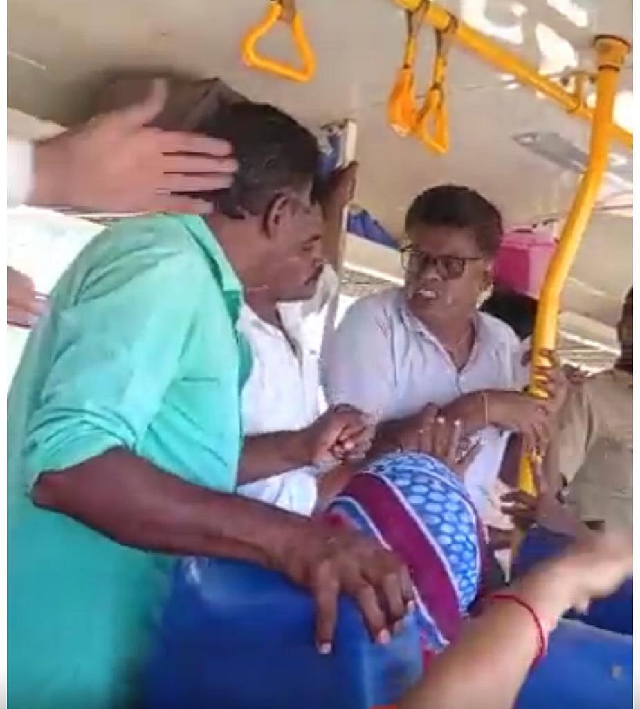 ಮಹಿಳೆಯರನ್ನು ಕೆಳಗೆ ಇಳಿಸಿದ ನಿರ್ವಾಹಕನ ಜತೆ ವಾಗ್ವಾದ

