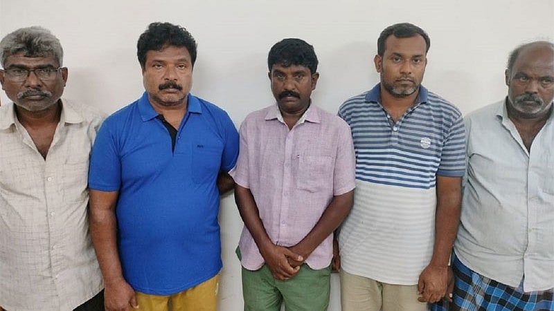 ಭೂಮಾಫಿಯಾ | ನಕಲಿ ದಾಖಲೆ ಸೃಷ್ಟಿಸಿ ಬೇರೆಯವರ ಜಮೀನು ಮಾರಾಟ; ನಿವೃತ್ತ ಉಪನ್ಯಾಸಕ ಬಂಧನ