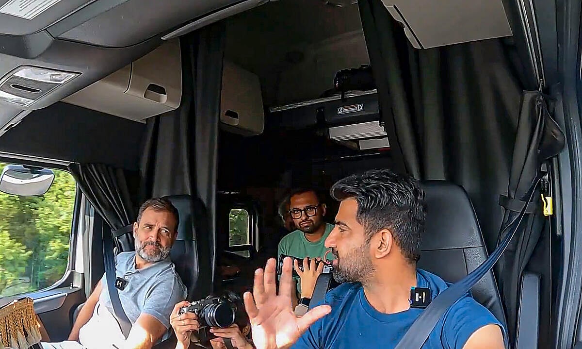 ಅಮೆರಿಕದಲ್ಲಿ ಟ್ರಕ್‌ನಲ್ಲಿ ಪ್ರಯಾಣಿಸಿದ ರಾಹುಲ್ ಗಾಂಧಿ 