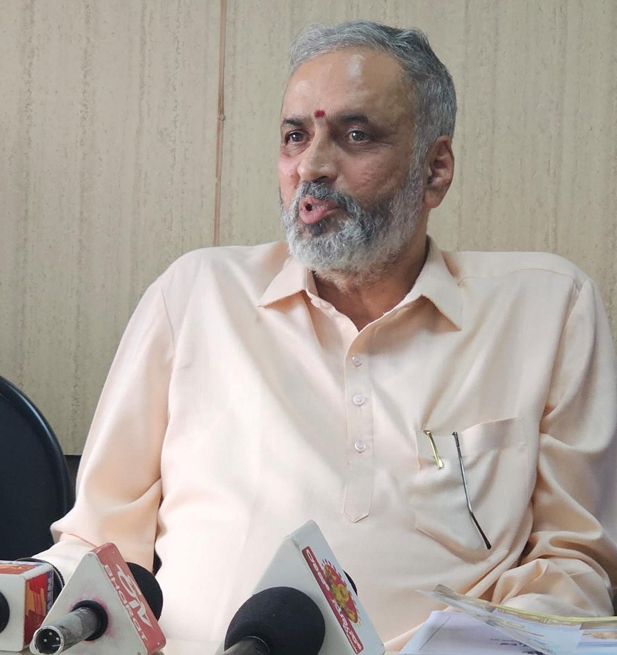 ಪಠ್ಯ ಪರಿಷ್ಕರಣೆ: ಸಿದ್ದರಾಮಯ್ಯ ಎಡಪಂಥೀಯ ವಿಚಾರಧಾರೆಯ ಕೈಗೊಂಬೆ- ಮಾಜಿ ಸ್ಪೀಕರ್ ಕಾಗೇರಿ