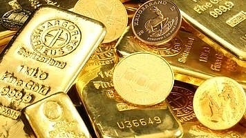 ಮಹಿಳೆಯರ ಗುದನಾಳದಲ್ಲಿದ್ದ 700 ಗ್ರಾಂ ಚಿನ್ನ ವಶಕ್ಕೆ ಪಡೆದ ಕಸ್ಟಮ್ಸ್ ಅಧಿಕಾರಿಗಳು