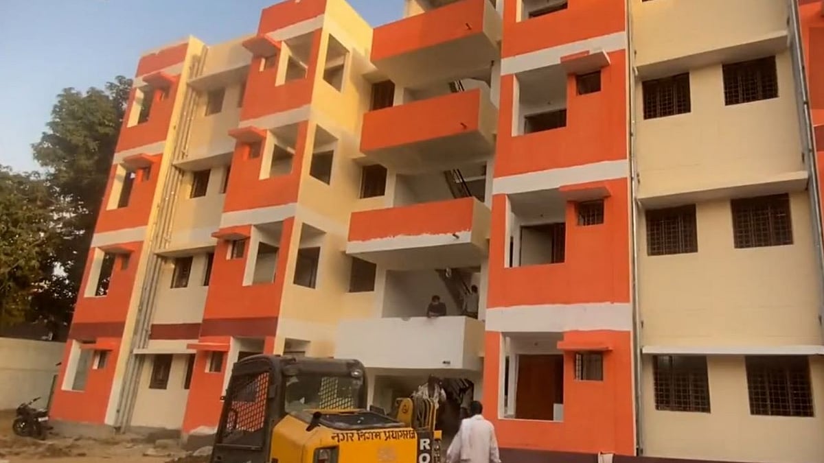 ಗ್ಯಾಂಗ್‌ಸ್ಟರ್ ಅತೀಕ್‌ನಿಂದ ವಶಪಡಿಸಿಕೊಂಡ ಜಾಗದಲ್ಲಿ ಬಡವರಿಗಾಗಿ 76 ಮನೆಗಳ ನಿರ್ಮಾಣ