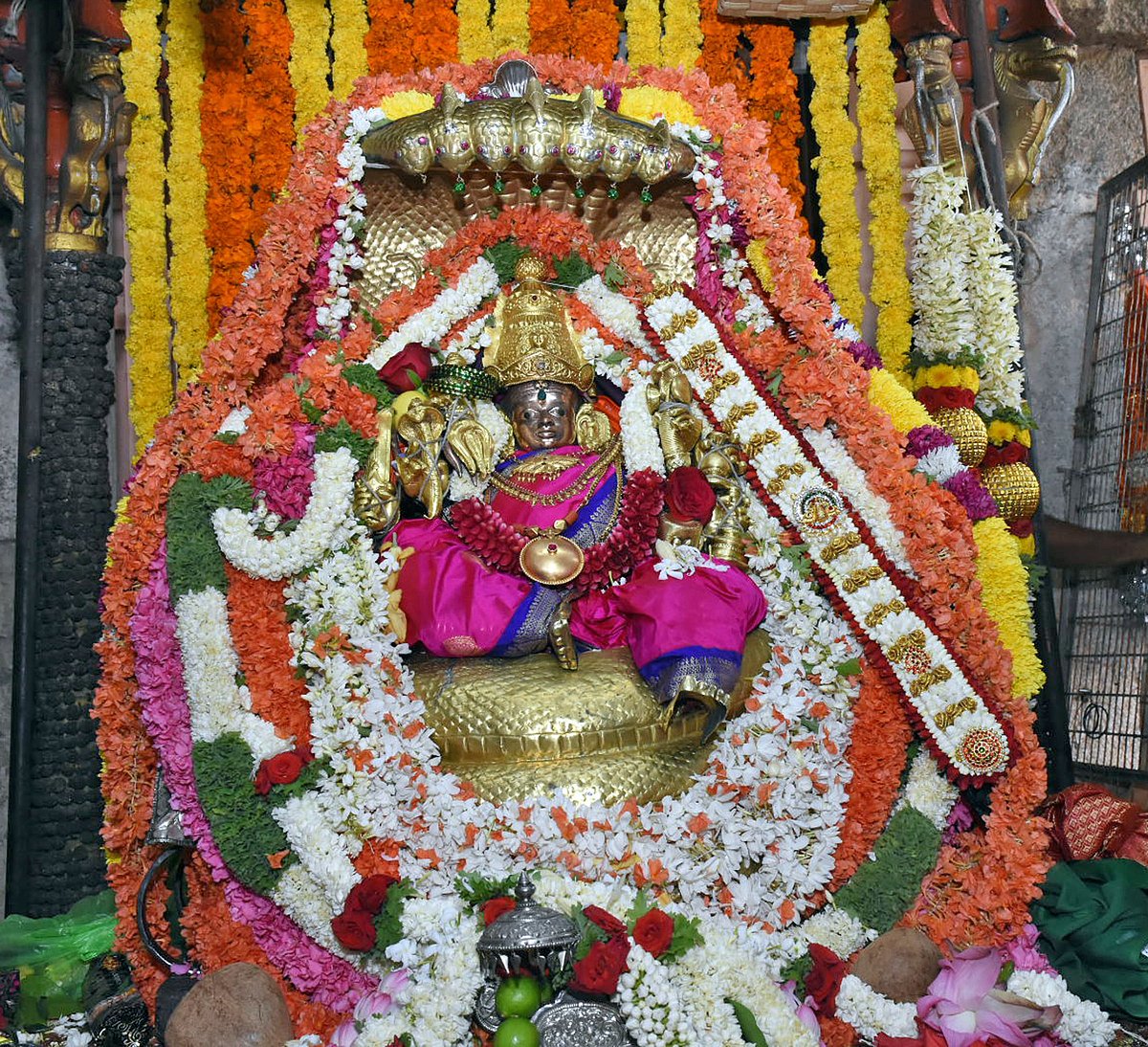 ನವರಾತ್ರಿ: ಜಗನ್ಮಾತೆಯ ಅರ್ಚನೆ