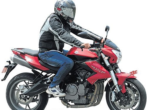 ಡಿಎಲ್‌ ಇಲ್ಲದೇ ಬೈಕ್ ಓಡಿಸಿದ ಮಗ,  ₹25 ಸಾವಿರ ದಂಡ ಕಟ್ಟಿದ ಅಪ್ಪ!