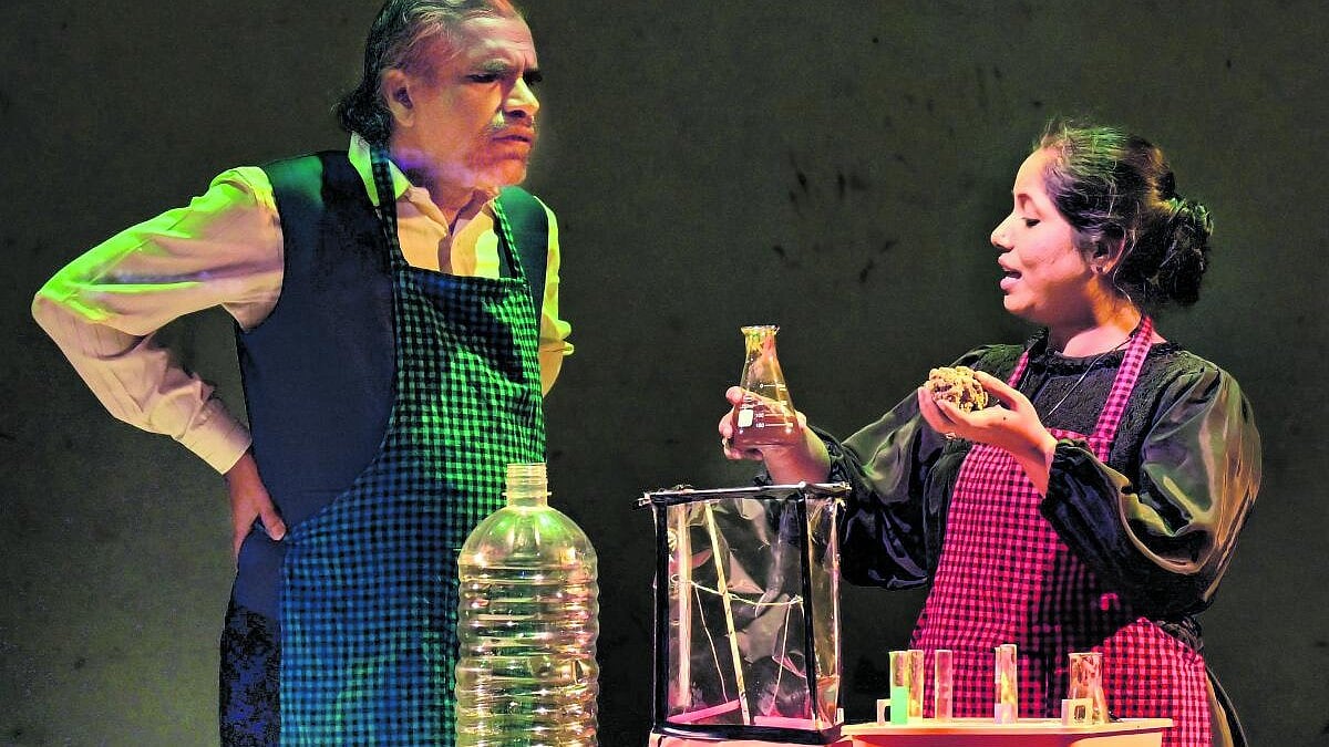 ವಿಜ್ಞಾನ ನಾಟಕೋತ್ಸವದ ಸ್ವಂತ ಪ್ರಯೋಗಗಳು