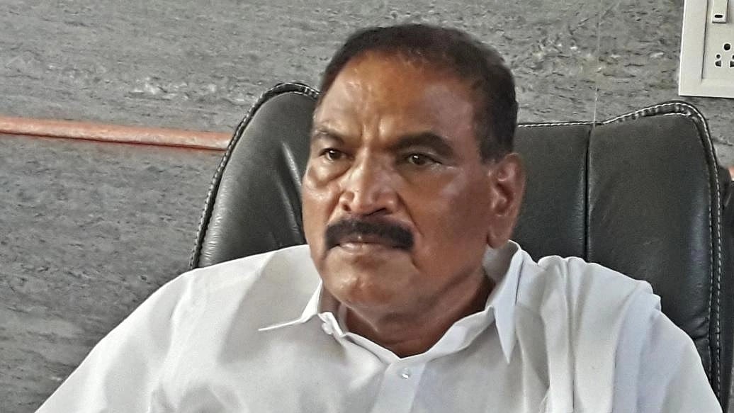 ಗ್ರಾಮ ಪಂಚಾಯಿತಿಗೊಂದು ಇಂಗ್ಲಿಷ್‌ ಶಾಲೆ ಕೊಡಿ: ಶಾಸಕ ಶಿವಲಿಂಗೇಗೌಡ ಒತ್ತಾಯ