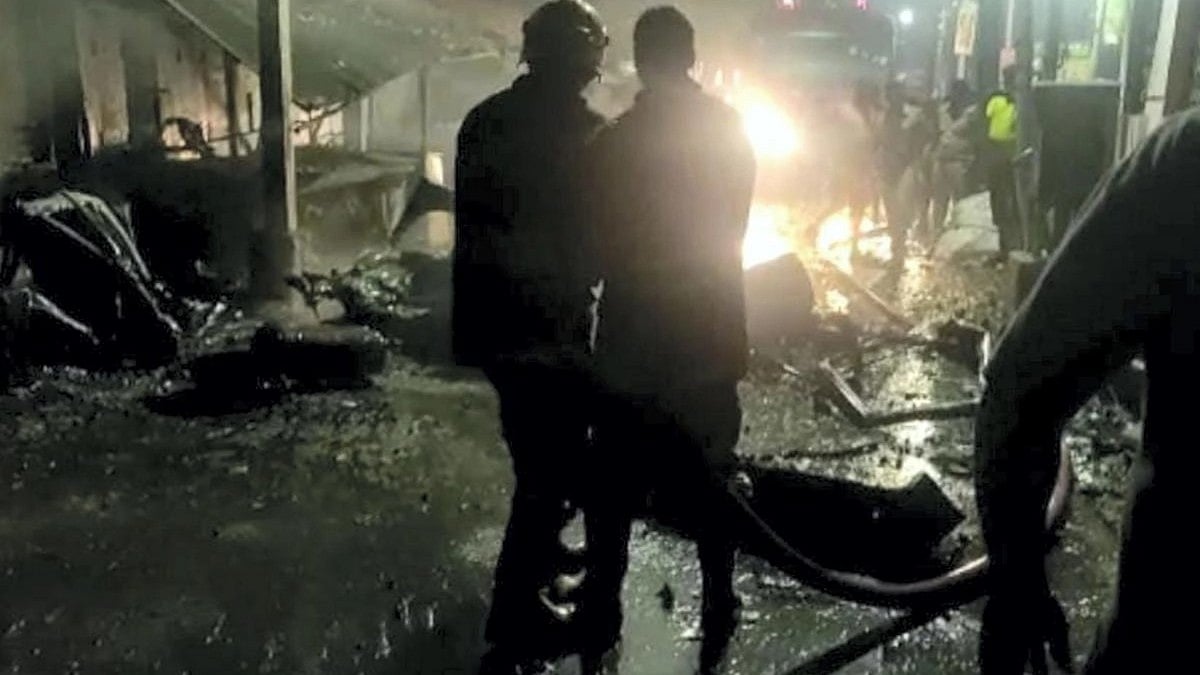 ಗ್ಯಾಸ್‌ ಸಿಲಿಂಡರ್‌ ಸ್ಫೋಟ: ಆರು ಮಂದಿ ಸಾವು