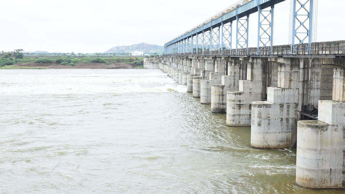 ಯಾದಗಿರಿ: ಮಳೆಗೆ 26 ಮನೆಗಳಿಗೆ ಹಾನಿ