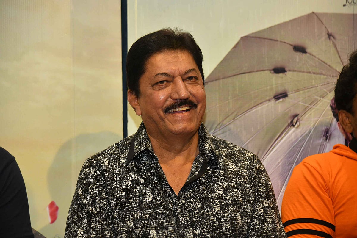 ಆಯುರ್ವೇದ, ಅಲೋಪತಿ ಕುರಿತಾದ ಕಥೆ ಹೊಂದಿರುವ ‘ಮಧುರ ಕಾವ್ಯ’ಕ್ಕೆ ನಟ ದೇವರಾಜ್‌ ಬೆಂಬಲ