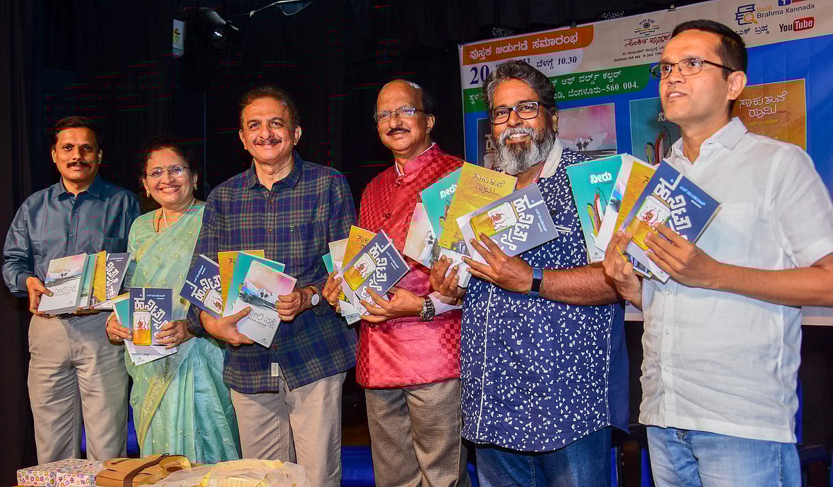 ಪ್ರತಿಮೆ ನಿರ್ಮಿಸದಿರುವುದೇ ಮಹಾತ್ಮರಿಗೆ ಸಲ್ಲಿಸುವ ನಿಜವಾದ ಗೌರವ: ಜಯಂತ ಕಾಯ್ಕಿಣಿ